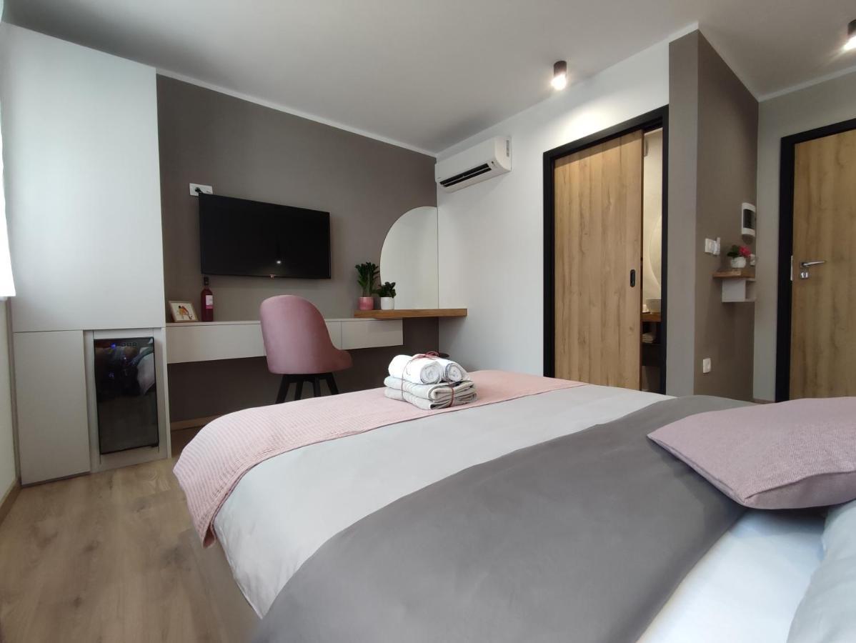Boutique Rooms By Petric Winery Dobravlje Екстер'єр фото