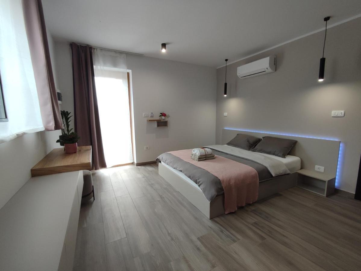 Boutique Rooms By Petric Winery Dobravlje Екстер'єр фото